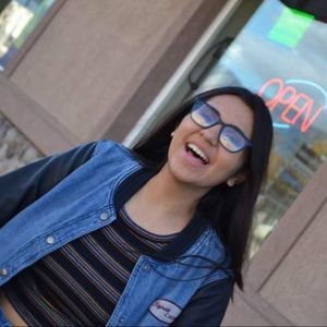 Meet your Posher, Jasmin